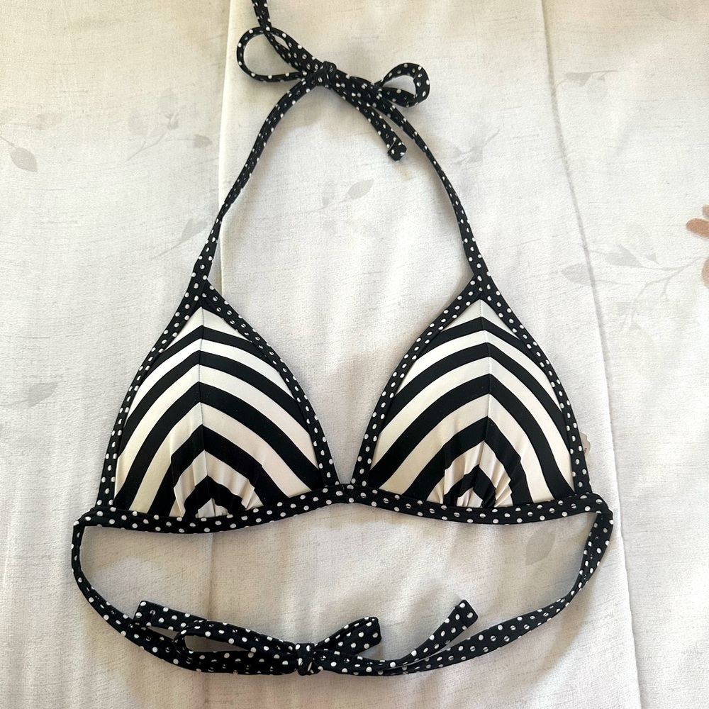 Women’s bikini top